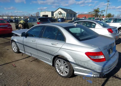 2009 Mercedes-Benz C 300 Luxury 4Matic/Sport 4Matic из США, поврежденный, VIN WDDGF81X49R068498